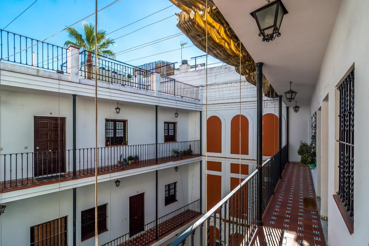 More Center Apartment Seville Ngoại thất bức ảnh